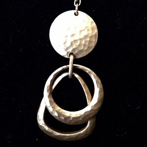 Beautiful long necklace - Premier Designs